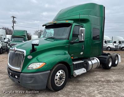 2020 International LT625 Semi Truck
