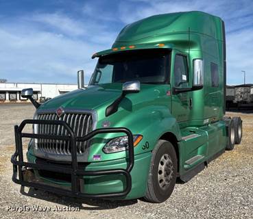 2022 International LT625 Semi Truck