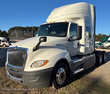 2019 International LT625 Semi Truck