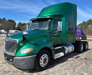 2020 International LT625 Semi Truck