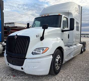 2019 International LT625 Semi Truck