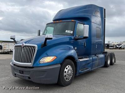 2019 International LT625 Semi Truck