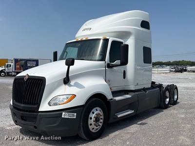2022 International LT625 Semi Truck