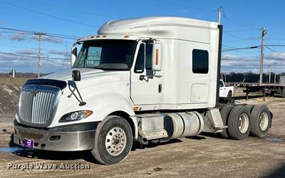 2014 International ProStar+122 Semi Truck