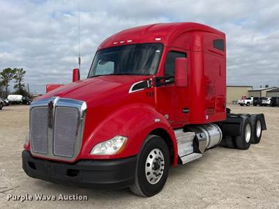 2020 Kenworth T680 Semi Truck