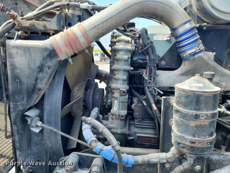 1999 Kenworth T800 Semi Truck For Sale Perryville, MO DO4692