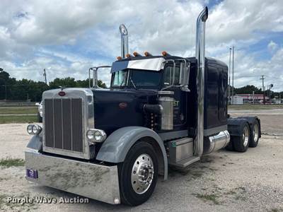 1985 Peterbilt 359 Semi Truck