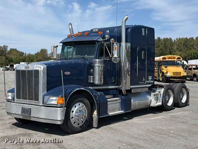 1997 Peterbilt 377 Semi Truck