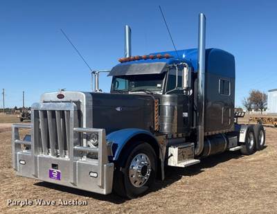 2007 Peterbilt 379 Semi Truck