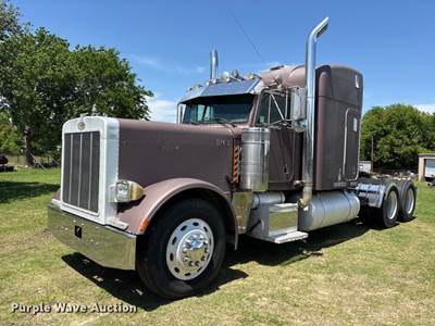 1996 Peterbilt 379 Semi Truck