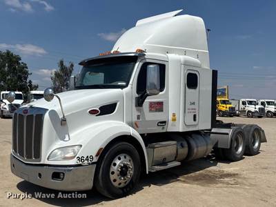 2018 Peterbilt 579 Semi Truck