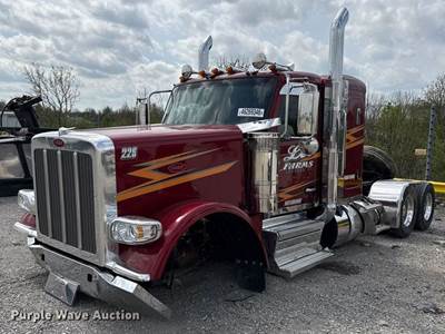 2026 Peterbilt 589 Semi Truck