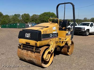 1996 Caterpillar CB-224C Double Drum Vibratory Roller