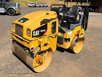 2019 Caterpillar CB-24B Double Drum Vibratory Roller