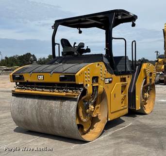 2019 Caterpillar CB13 Double Drum Vibratory Roller