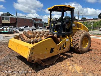 2022 Caterpillar CP11 GC Single Drum Vibratory Roller