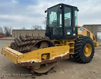 2011 Caterpillar CP56 Single Drum Vibratory Roller