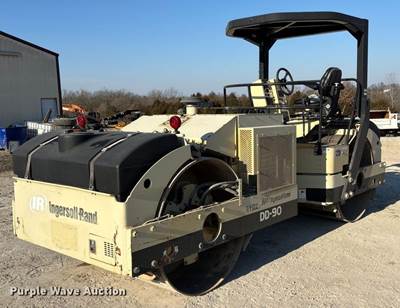 Ingersoll Rand DD-90 Double Drum Vibratory Roller