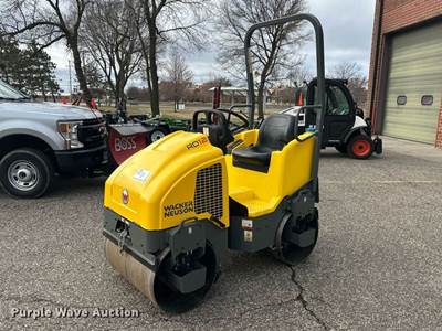 Wacker Neuson RD12 Double Drum Vibratory Roller