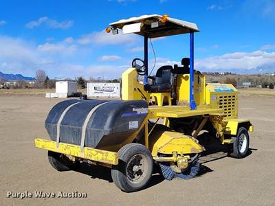 Superior DT80-CT Broom