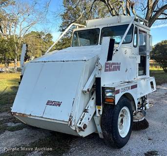 Elgin Pelican HH Sweeper