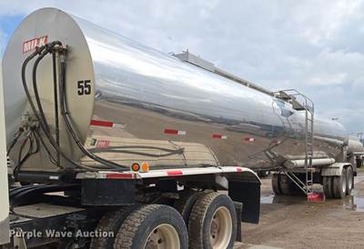 1995 Bar-Bel Tank Trailer