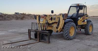 2004 Caterpillar TH560B Telehandler