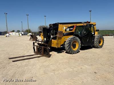 2017 Caterpillar TL1255D Telehandler