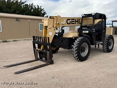 Gehl RS8-42 Telehandler