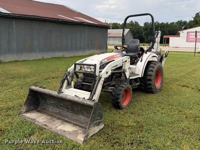 2009 Bobcat CT230 Mfwd Tractor