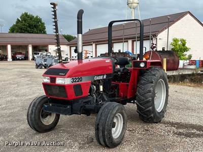 1995 Case Ih 3220 Tractor