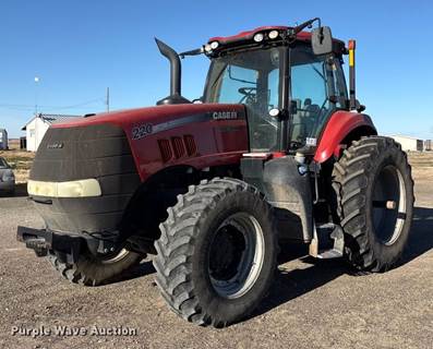 2015 Case Magnum 220 Mfwd Tractor