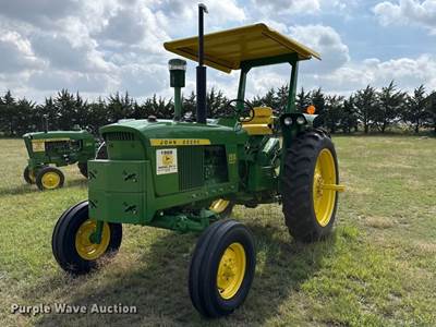 1967 John Deere 2510 Tractor