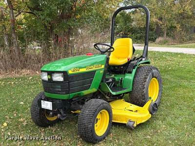 1998 John Deere 4100 Mfwd Tractor