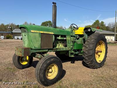 John Deere 4320 Tractor