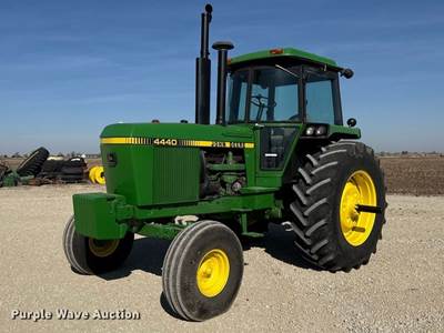1980 John Deere 4440 Tractor