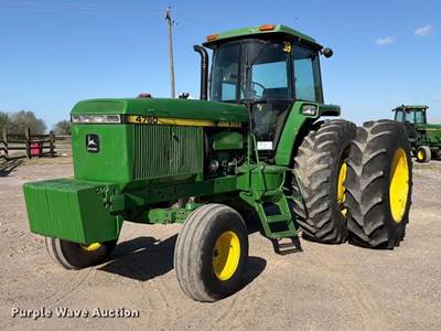 1993 John Deere 4760 Tractor