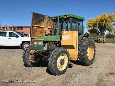 1997 John Deere 5500 Mfwd Tractor