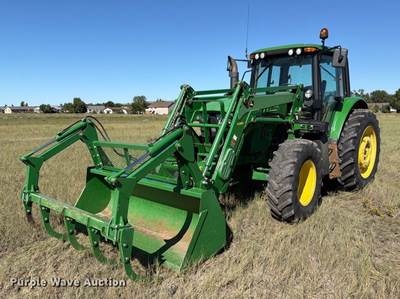 2013 John Deere 6125M Mfwd Tractor