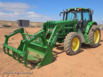 2007 John Deere 7130 Premium Mfwd Tractor
