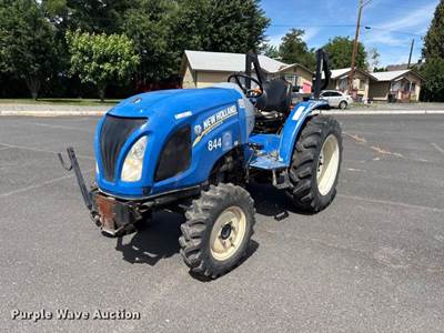 New Holland Workmaster 35 Mfwd Tractor