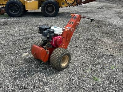 Ditch Witch 100SX Vibratory Cable Plow