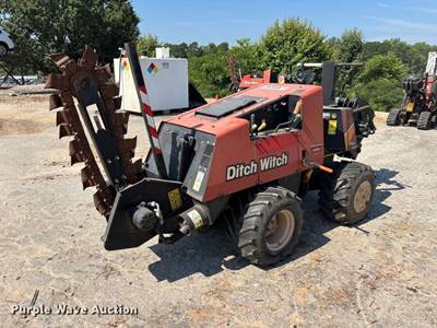 2016 Ditch Witch 410SX Trencher