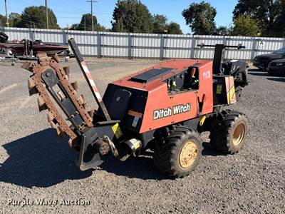 2016 Ditch Witch 410SX Trencher
