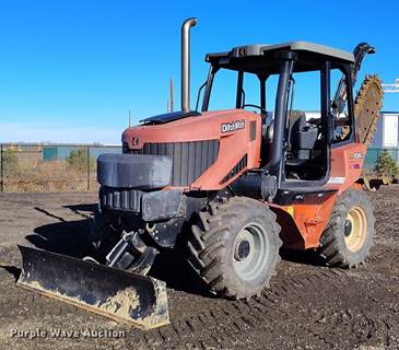 2017 Ditch Witch RT105M Trencher