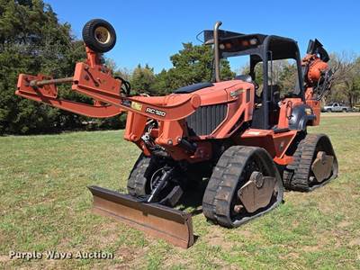 2014 Ditch Witch RT120 Quad Vibratory Cable Plow
