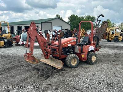 2004 Ditch Witch RT40 Trencher