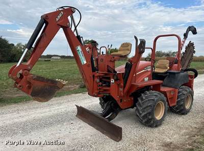 2005 Ditch Witch RT55 Trencher