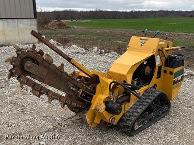 Vermeer RTX250 Trencher