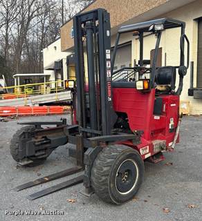 2016 Moffett M85501 Forklift
